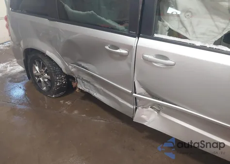 2012 Dodge Grand Caravan R/T from USA, damaged, VIN 2C4RDGEG8CR277550